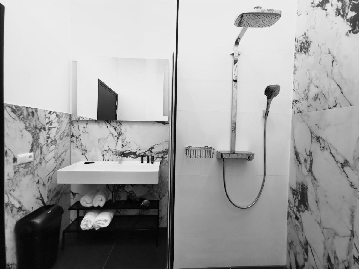 Bed, Bites & Business Hotel Rotterdam Luaran gambar